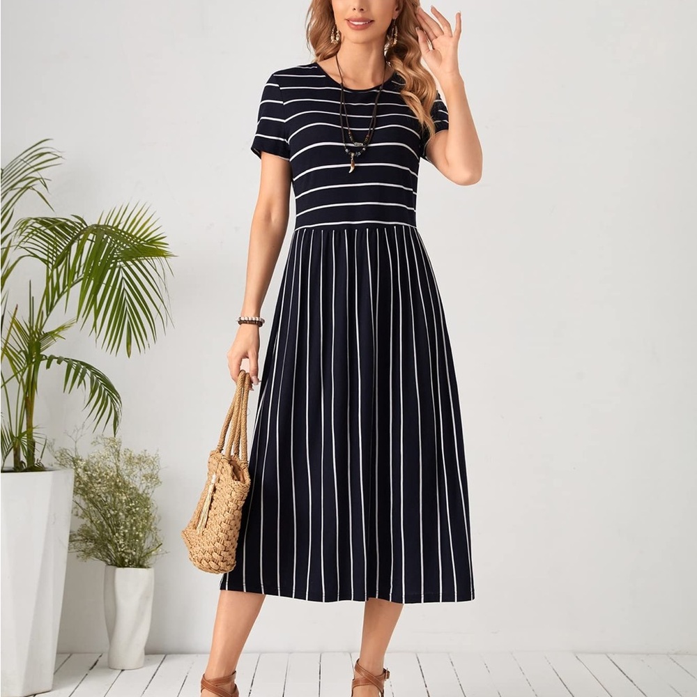 NAVY STRIPED MIDI DRESS